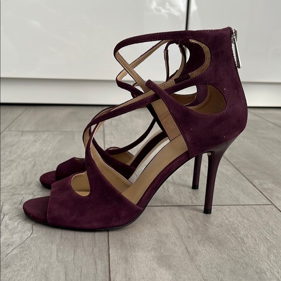 MICHAEL KORS Eggplant Purple Suede Strappy Heels, Size 8 - Picture 3 of 12